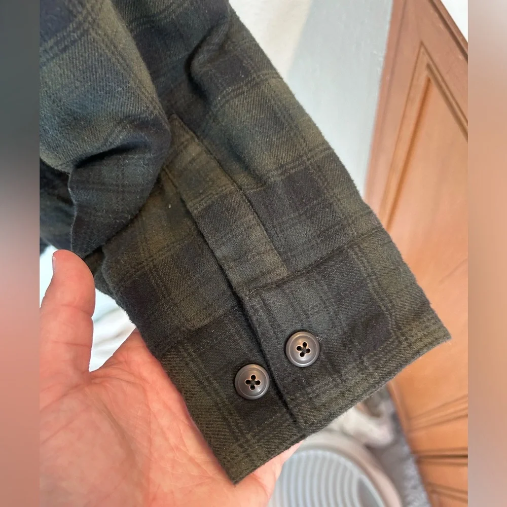 Coleman Green Plaid Button-Up Shirt - Picture 8 of 8